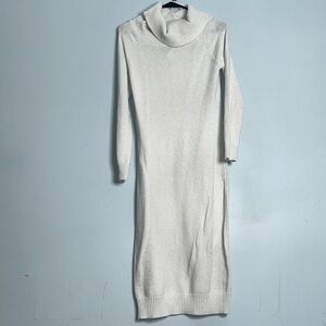 Elegant White Long Sleeve Dress